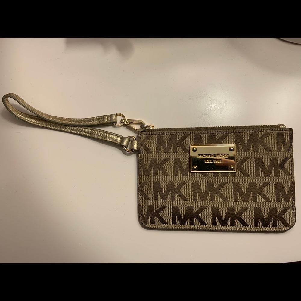Michael Kors Wristlet